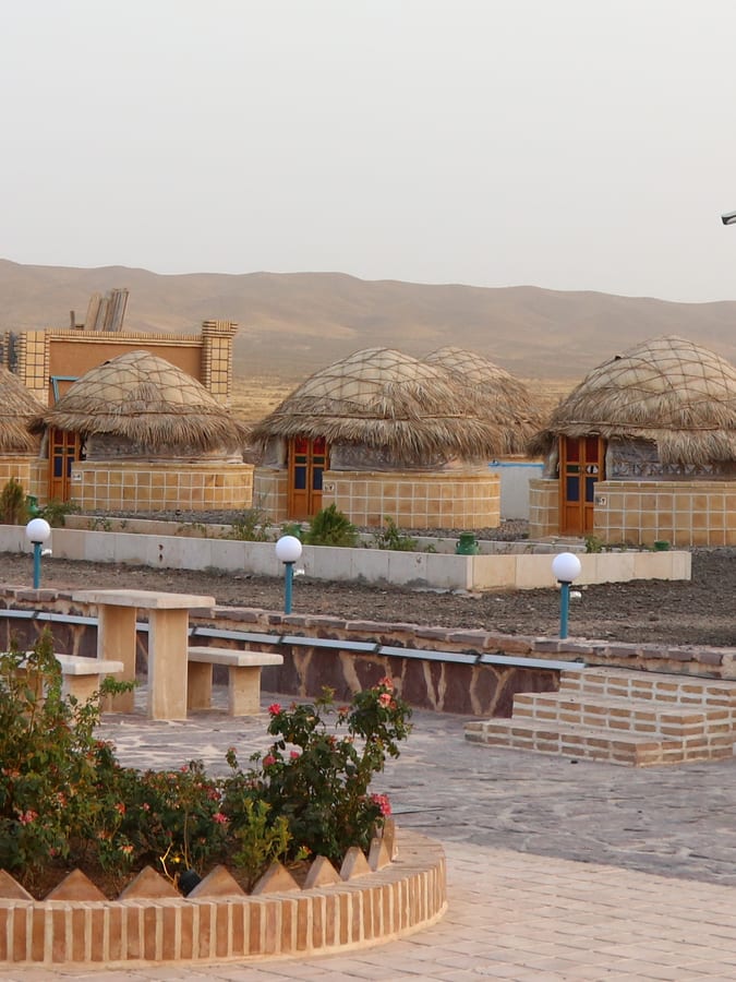اقامتگاه کاهگلی
