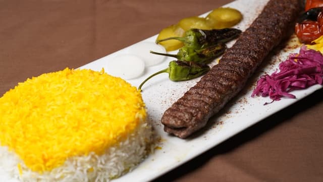 چلو کوبیدهٔ مخصوص بابا حاجی